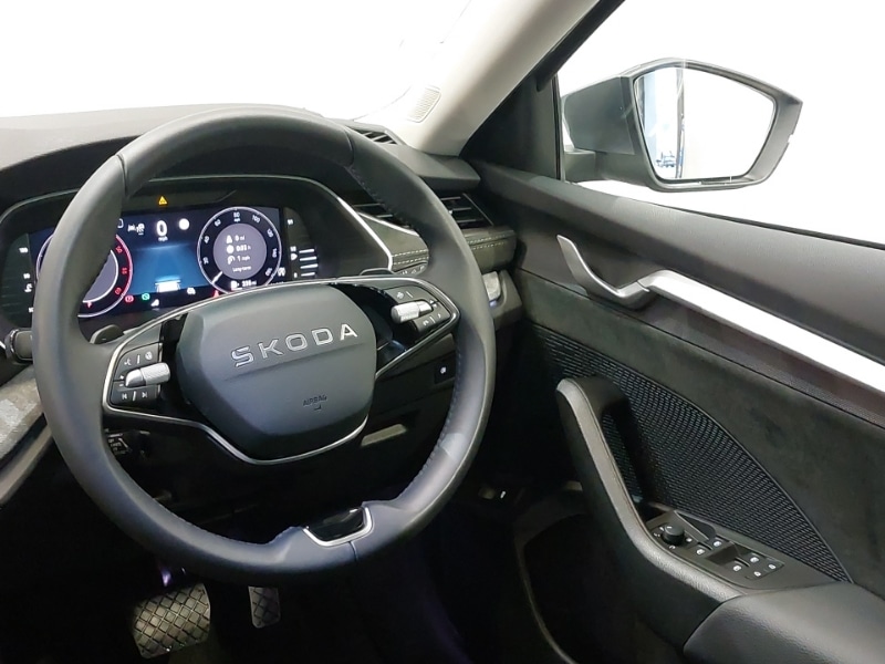 Used Skoda Octavia 2024 for sale - 76911963: Photo 10