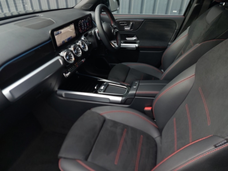 Used Mercedes-Benz GLB 2024 for sale - 76688089: Photo 5