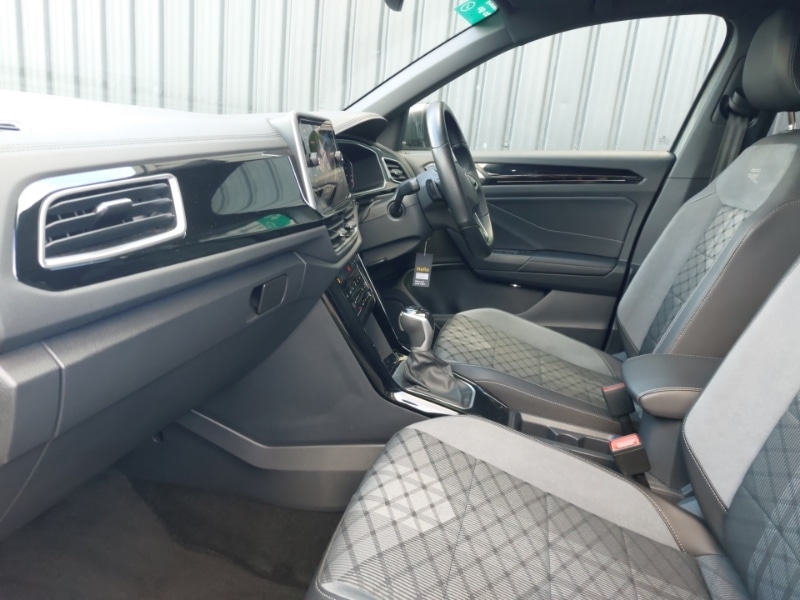 Used Volkswagen T-Roc 2022 for sale - 77371487: Photo 5