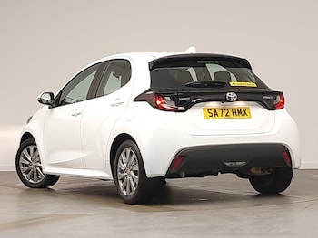 Used Toyota Yaris 2022 for sale - 78704312: Photo