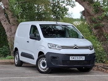 Used Citroen Berlingo 2023 for sale - 79525405: Photo