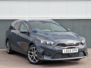 Used Kia Ceed 2025 for sale - 78937000: Photo