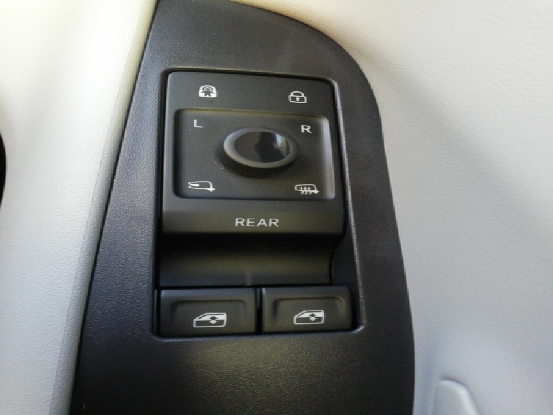 Used Ford Explorer 2025 for sale - 76921130: Photo 12