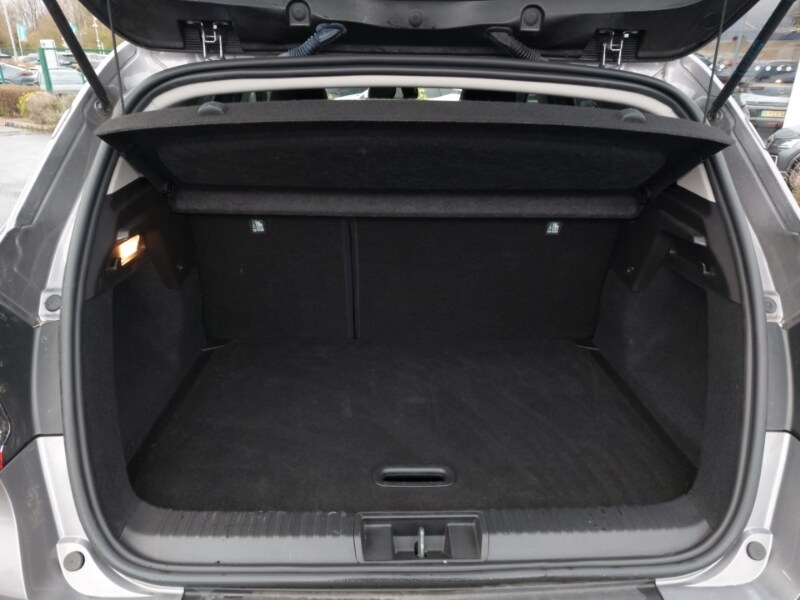 Used Renault Captur 2024 for sale - 77948209: Photo 8