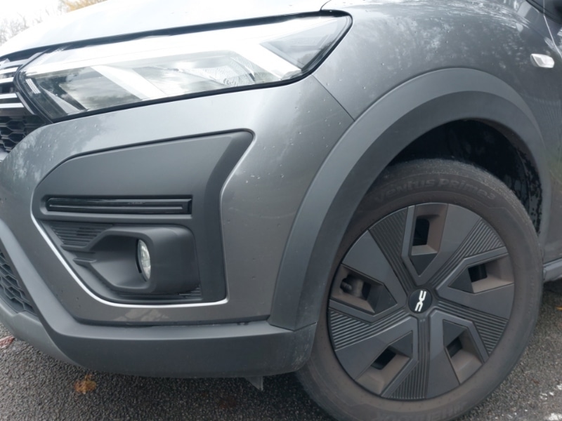 Used Dacia Sandero Stepway 2024 for sale - 77202179: Photo 9