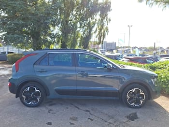 Used Kia Niro 2023 for sale - 79641692: Photo