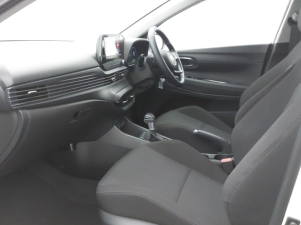 Used Hyundai BAYON 2024 for sale - 76198819: Photo 5