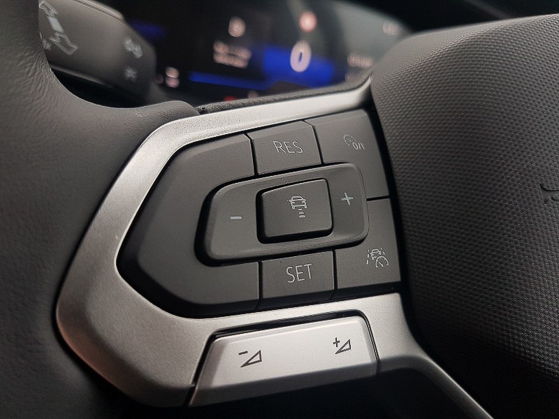 Used Volkswagen T-Cross 2025 for sale - 77782819: Photo 10