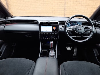 Used Hyundai TUCSON 2023 for sale - 76135660: Photo 2