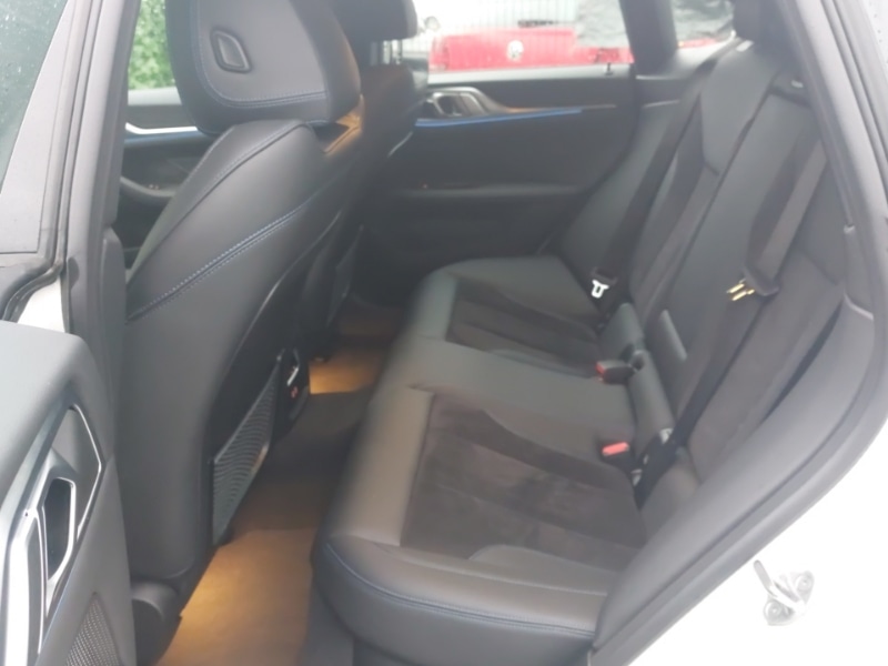 Used BMW i4 2023 for sale - 76764768: Photo 12