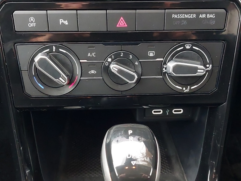 Used Volkswagen T-Cross 2024 for sale - 77169649: Photo 11