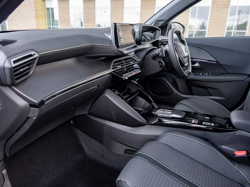 Used Peugeot 2008 2025 for sale - 76155609: Photo 5