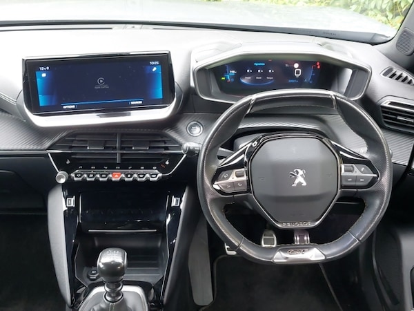 Used Peugeot 2008 2020 for sale - 76331278: Photo 2
