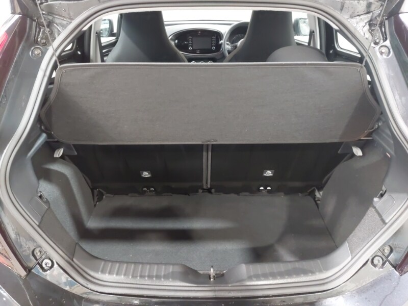 Used Toyota Aygo X 2023 for sale - 78041665: Photo 8