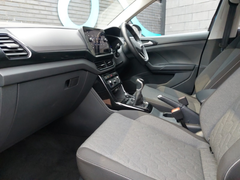 Used Volkswagen T-Cross 2024 for sale - 77035427: Photo 5