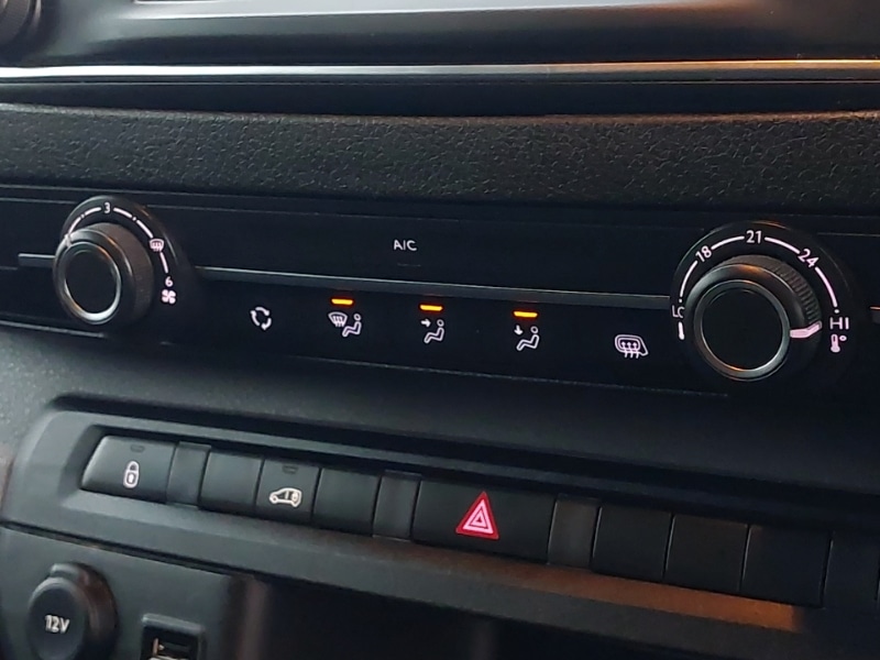 Used Vauxhall Vivaro 2021 for sale - 76932690: Photo 11