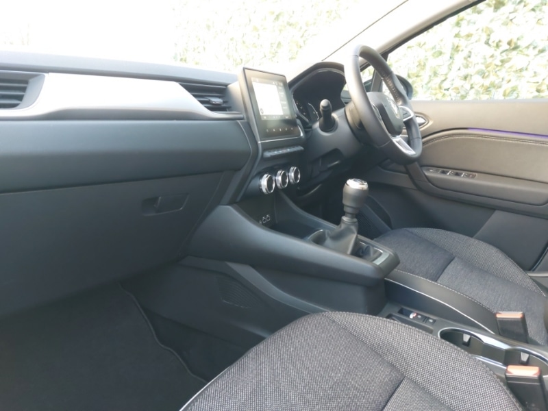 Used Renault Captur 2024 for sale - 77142183: Photo 5