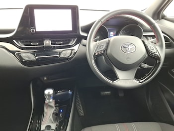 Used Toyota C-HR 2023 for sale - 78312969: Photo