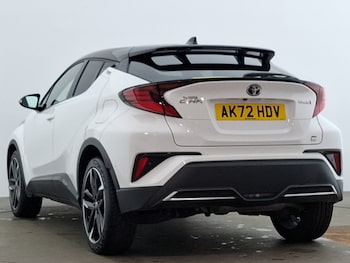 Used Toyota C-HR 2023 for sale - 78312969: Photo