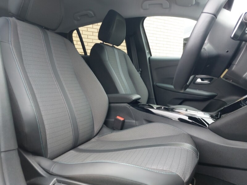 Used Peugeot 208 2023 for sale - 78156375: Photo 12