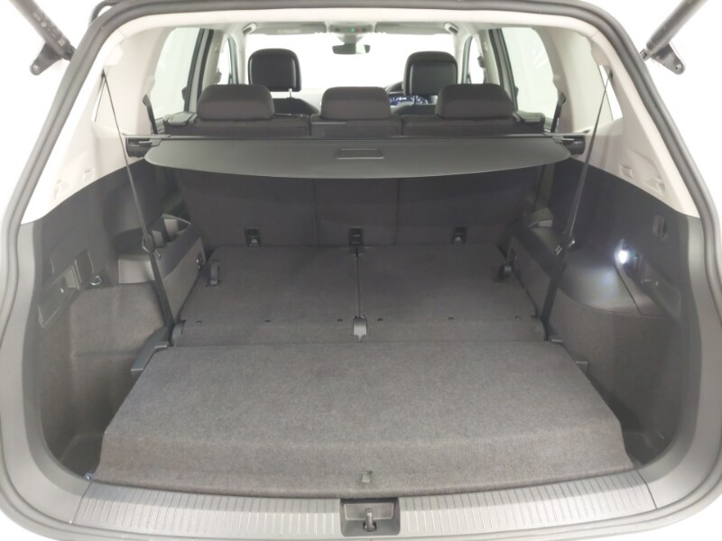 Used Volkswagen Tiguan Allspace 2024 for sale - 76471876: Photo 8