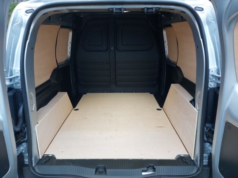 Used Renault Kangoo 2025 for sale - 77169615: Photo 8