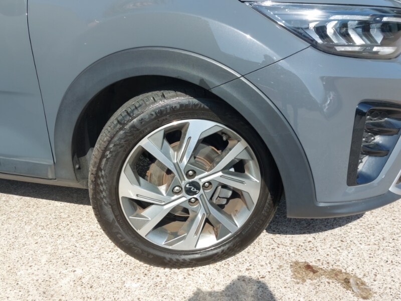 Used Kia Stonic 2023 for sale - 78169899: Photo 9