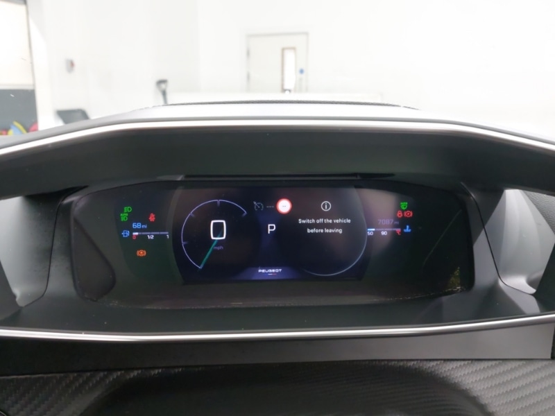 Used Peugeot 2008 2023 for sale - 77597228: Photo 12