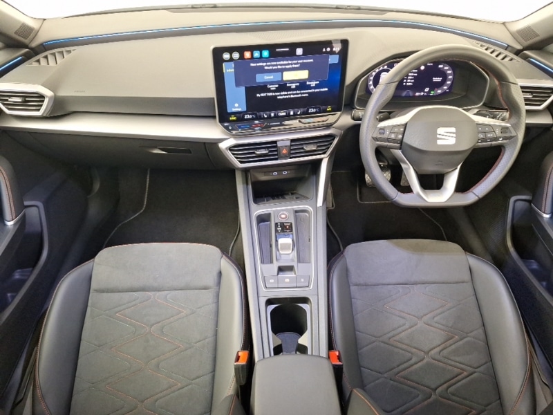 Used SEAT Leon 2025 for sale - 77985576: Photo 2