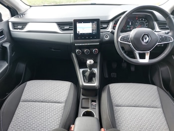Used Renault Captur 2022 for sale - 75551428: Photo