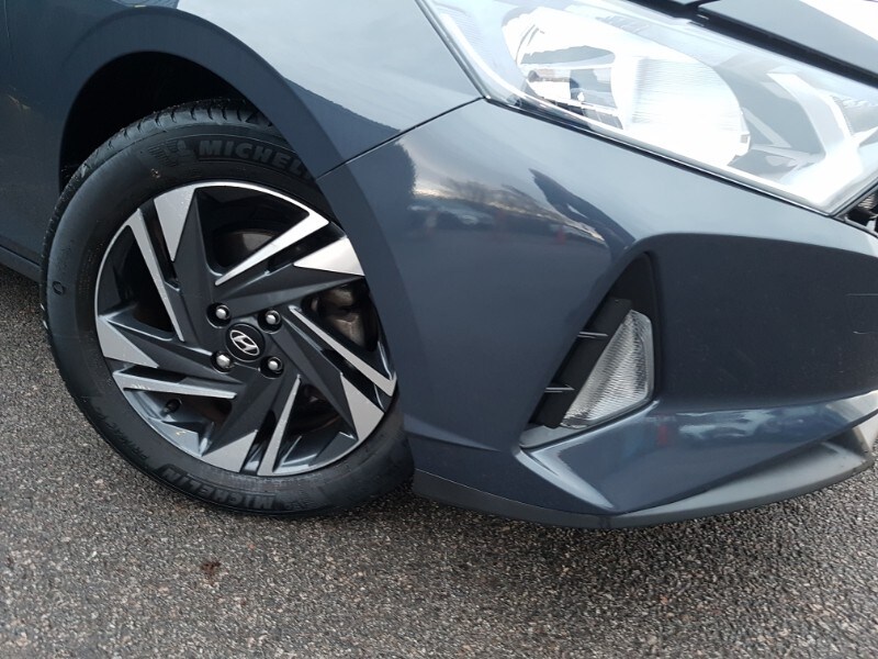 Used Hyundai i20 2023 for sale - 76778989: Photo 9