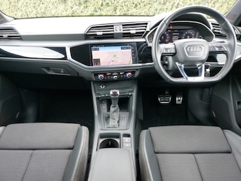 Used Audi Q3 2021 for sale - 78861549: Photo