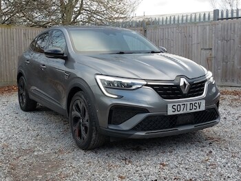 2021 - 1.6 E-Tech full hybrid 145 Engineered 5dr Auto