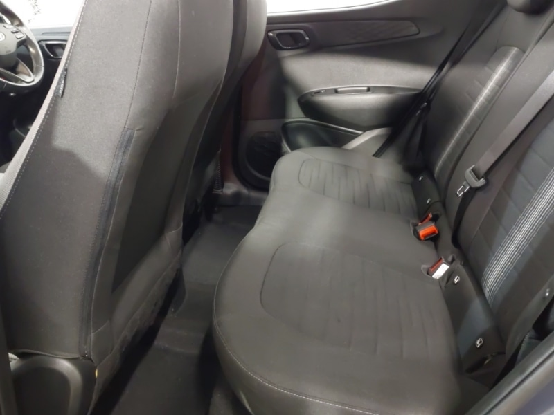 Used Hyundai i10 2021 for sale - 77285062: Photo 6