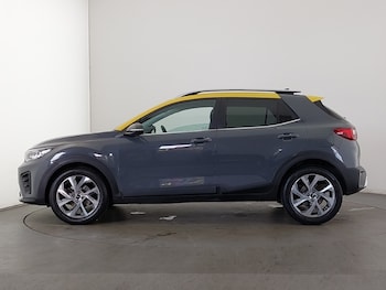 Used Kia Stonic 2023 for sale - 79557481: Photo