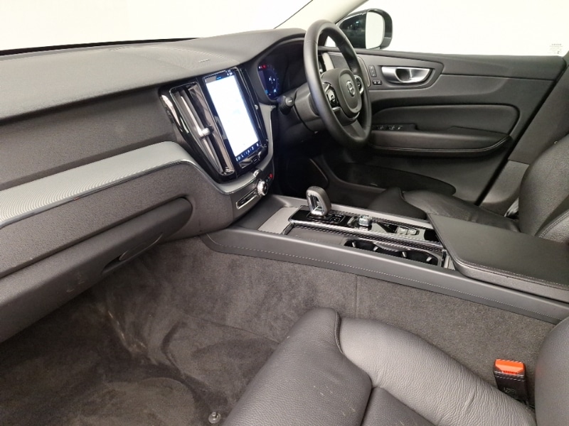 Used Volvo XC60 2023 for sale - 77606408: Photo 5