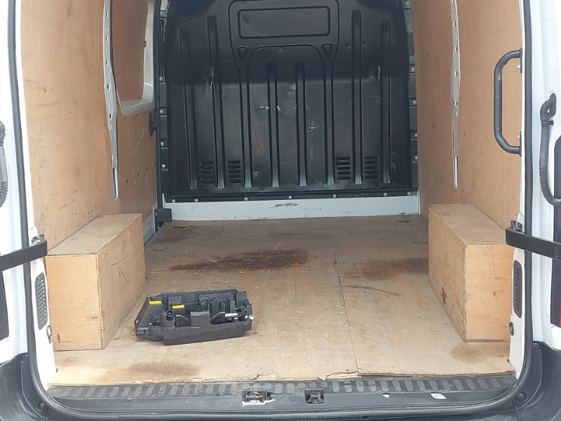 Used Renault Master 2023 for sale - 77000070: Photo 8