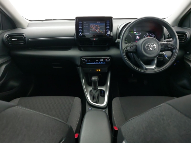 Used Toyota Yaris 2022 for sale - 78146269: Photo 2