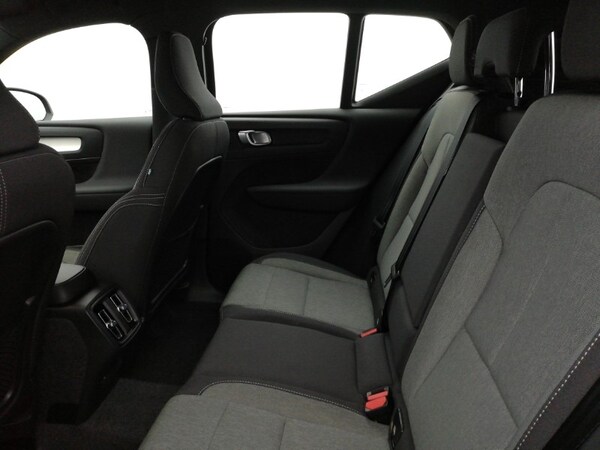 Used Volvo XC40 2024 for sale - 76244102: Photo 6