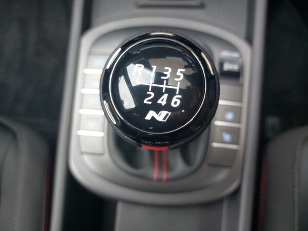 Used Hyundai KONA 2025 for sale - 76282464: Photo 11