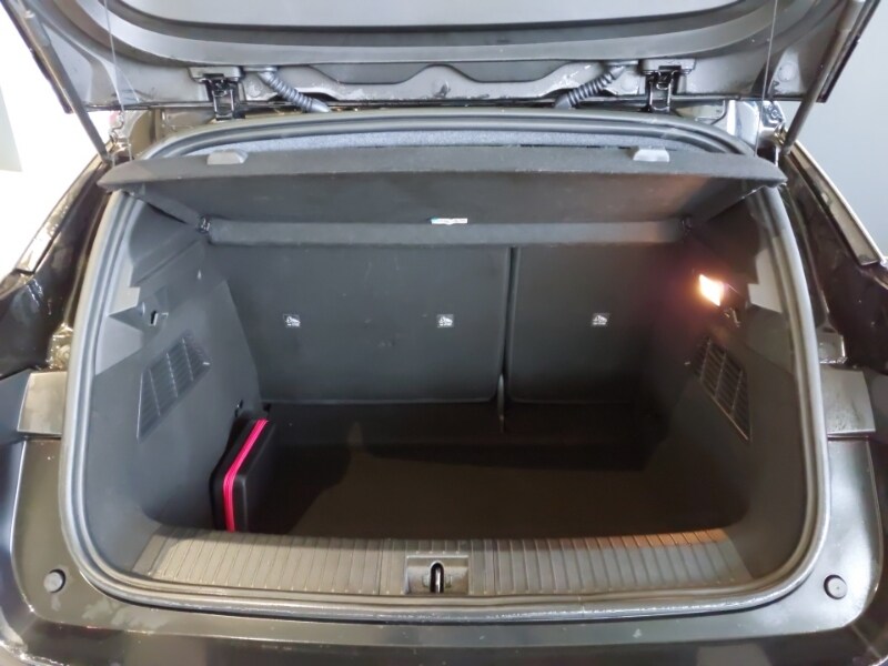 Used Renault Megane E Tech 2024 for sale - 77405772: Photo 8