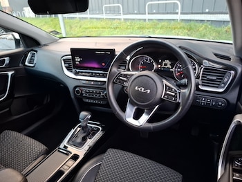 Used Kia Ceed 2024 for sale - 77312133: Photo