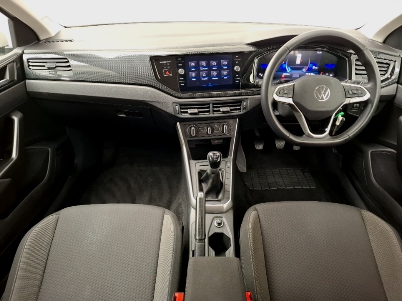 Used Volkswagen Polo 2024 for sale - 77847872: Photo 2