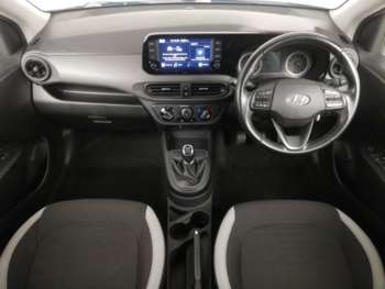 Used Hyundai i10 2021 for sale - 75447162: Photo