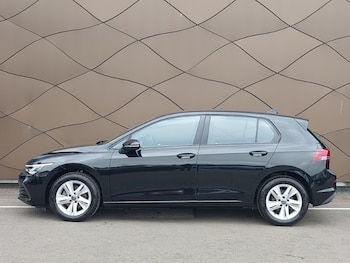 Used Volkswagen Golf 2024 for sale - 78370022: Photo