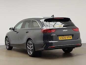 Used Kia Ceed 2025 for sale - 77818615: Photo