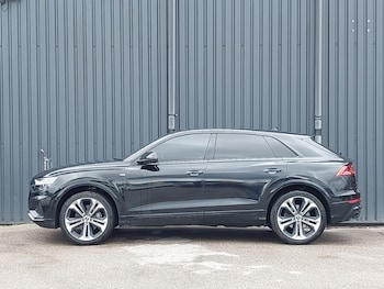 Used Audi Q8 2022 for sale - 78141997: Photo