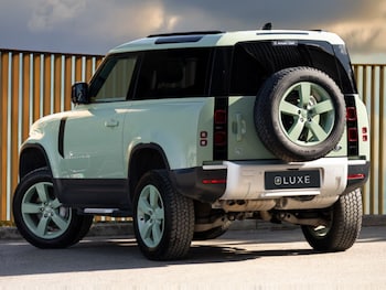 Used Land Rover Defender 2023 for sale - 77010966: Photo