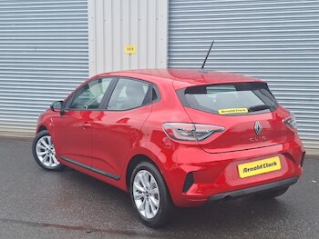 Used Renault Clio 2024 for sale - 78872611: Photo