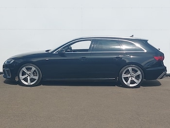Used Audi A4 2023 for sale - 78877535: Photo